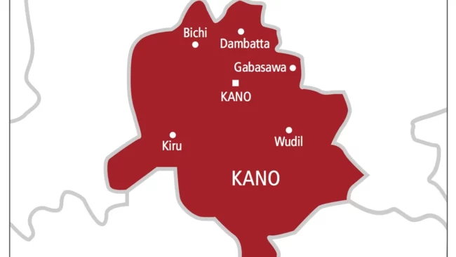 L'agence anti-corruption de Kano enquête sur Kwankwaso et CoS pour un prétendu scandale contractuel et le détournement de palliatifs