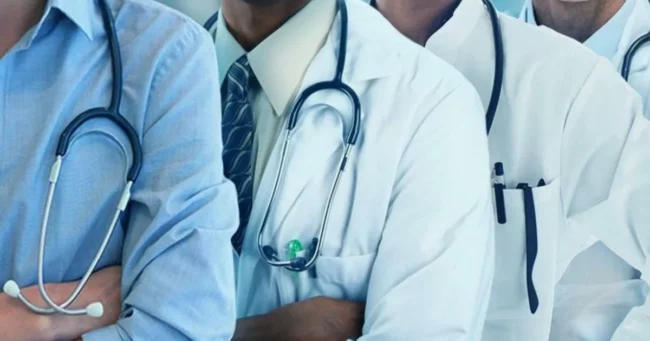 Les médecins résidents entament une grève d'avertissement de sept jours