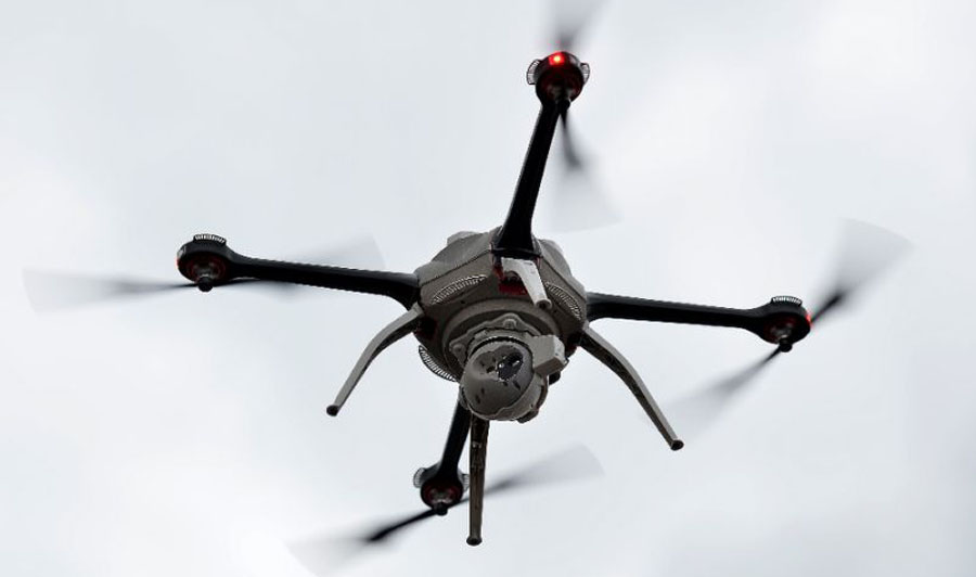 Une société immobilière fait don de drones à la police d'Ondo et d'Ekiti