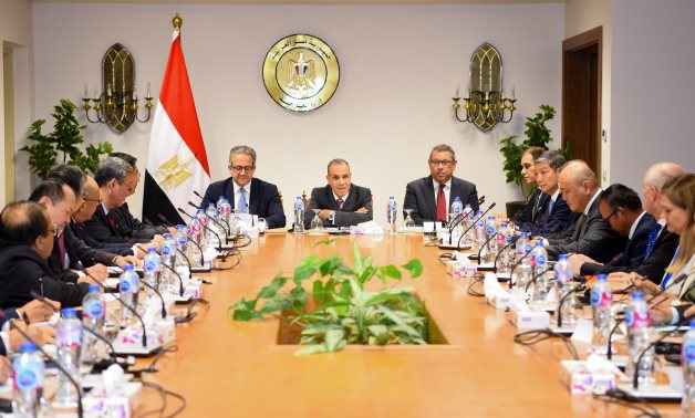 L'Egypte envisage davantage d'investissements asiatiques (FM en réunion avec les ambassadeurs)