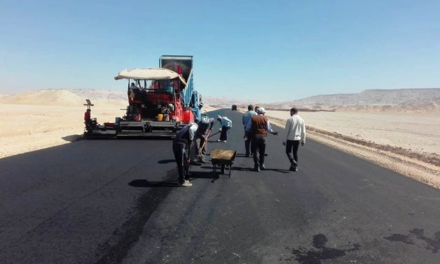L'Egypte commence la construction d'un nouveau réseau routier de 150 kilomètres dans le désert de Matrouh