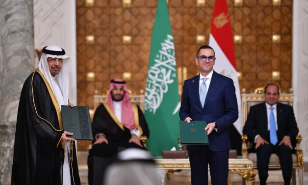 L'Egypte et l'Arabie Saoudite signent des accords pour encourager les investissements mutuels et forment un conseil suprême de coordination