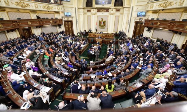 Le Parlement égyptien entame sa cinquième législature et élit les chefs des commissions