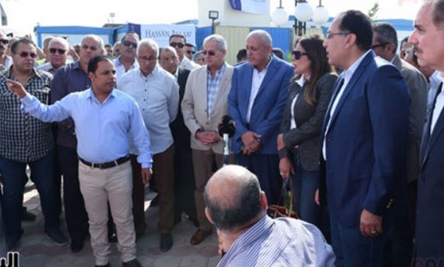 Le Premier ministre égyptien inspecte des projets de services à Louxor