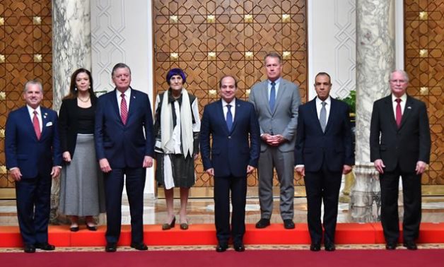 Le président Sissi à la délégation du Congrès américain: la création de l'État palestinien est la voie vers la stabilité régionale