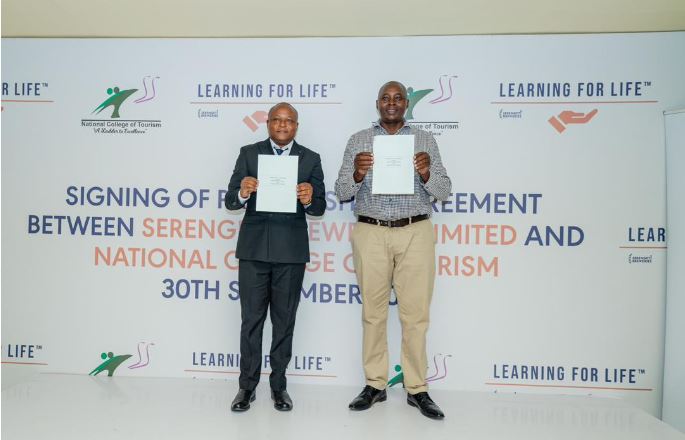 Signature d'un protocole d'accord pour transmettre à 100 étudiants des compétences liées à l'employabilité