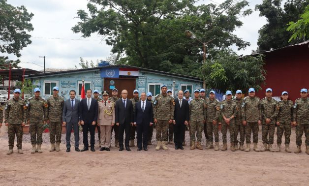 Le ministre des Affaires étrangères rencontre le bataillon de la police égyptienne contribuant aux missions de maintien de la paix en RDC