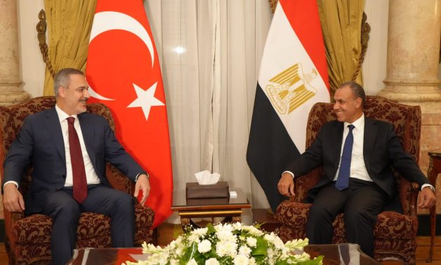 Les ministres des Affaires étrangères égyptien et turc: un cessez-le-feu immédiat à Gaza et au Liban est indispensable