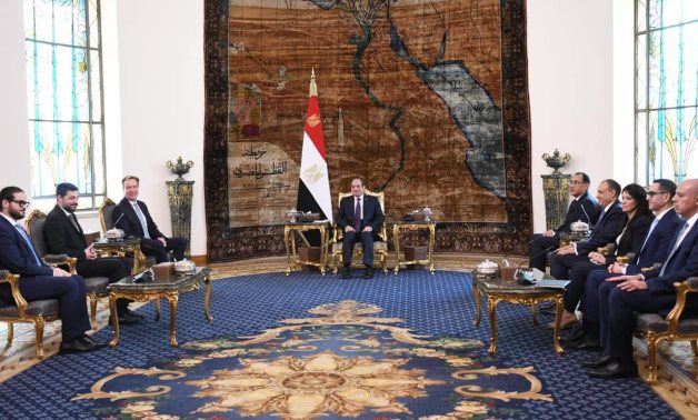 Sissi d'Egypte rencontre le président du FEM et discute des relations bilatérales et des questions régionales