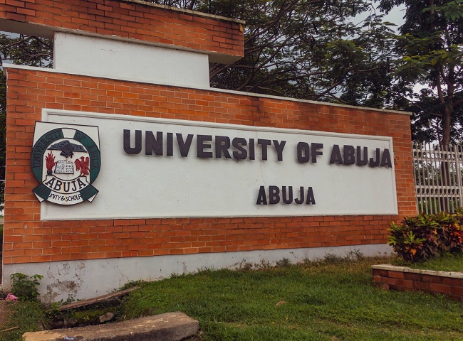 43 professeurs d'UniAbuja adressent une pétition au ministre alléguant des irrégularités dans le processus de sélection du VC