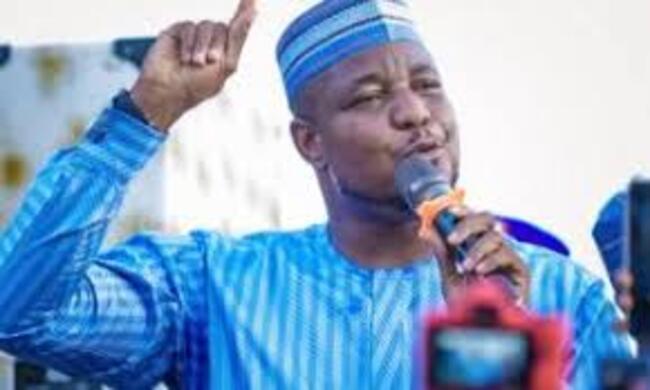 Le ministère de Jigawa alloue 61 millions de nairas pour les véhicules et les meubles