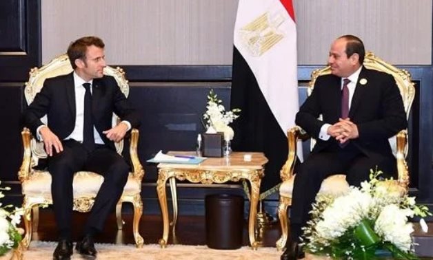Sissi et Macron appellent à un processus politique global et inclusif en Syrie