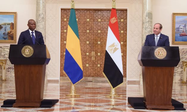 Sissi et Nguema conviennent de la priorité à mettre en œuvre des projets de développement au Gabon