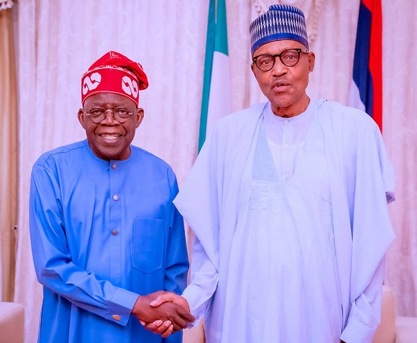 Tinubu à Buhari : votre acharnement à vous présenter trois fois à la présidence est inspirant