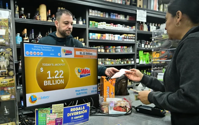 Un joueur chanceux remporte le jackpot Mega Millions de 1,22 milliard de dollars