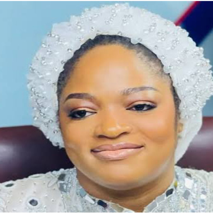 Bousculade d'Ibadan : le monarque d'Osun demande la libération de la reine Naomi