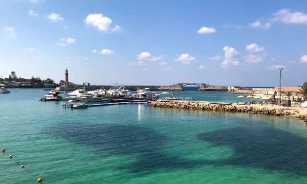 Temps chaud à travers l'Égypte cette semaine, mais des pluies tonitruantes attendues à Alexandrie