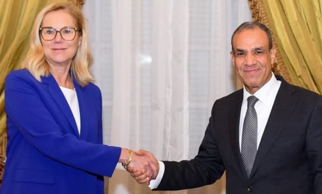 Le FM de l'Égypte, le coordinateur humanitaire et de reconstruction des Nations Unies pour Gaza discute des efforts de la reconstruction de Strip