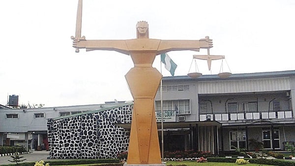 Ordonnances judiciaires Forfection de Keystone Bank Contrôle de la part de FG