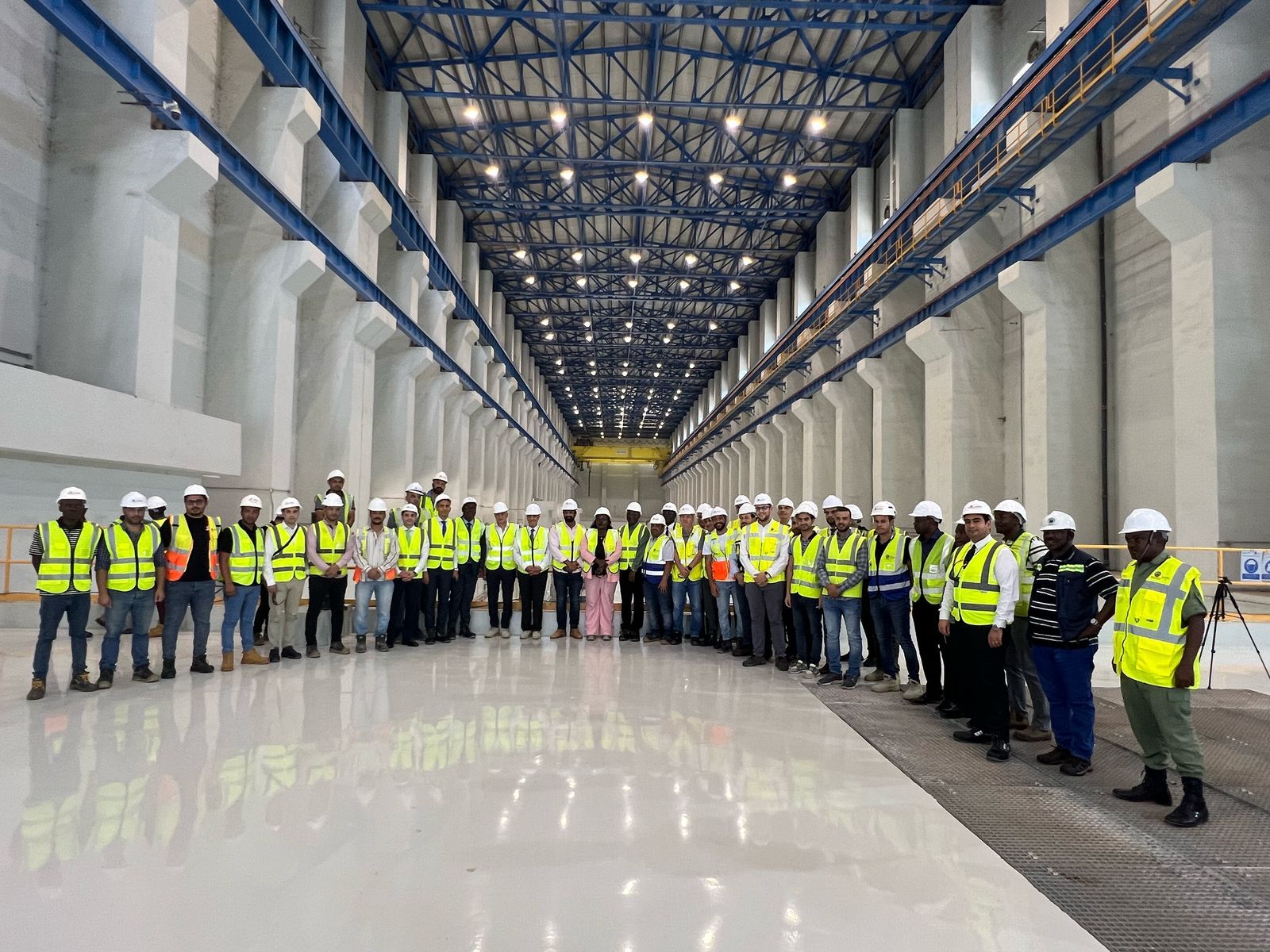 FM BADR ABDELATTY mène une visite sur le terrain sur le site de Tanzania Julius Nyerere Hydropower Plant 2