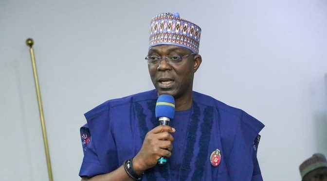 L'ex-orateur félicite la femme du Gov Ododo, Kogi Women