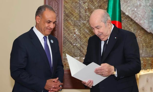 Le FM de l'Égypte livre la lettre du président Sisi à l'homologue algérien Abdelmadjid Tebboune