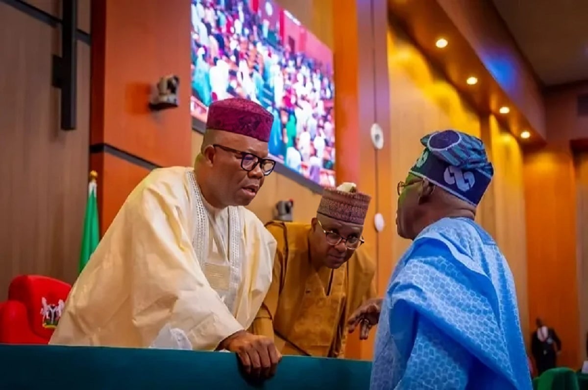 Just In: Tinubu cherche l'approbation de Nass pour 21,5 milliards de dollars de plan d'emprunt, 2,19 milliards d'euros, 15 milliards de ¥, 65 millions d'euros de subvention