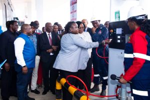La Tanzanie ouvre la première station de GNC à Dar