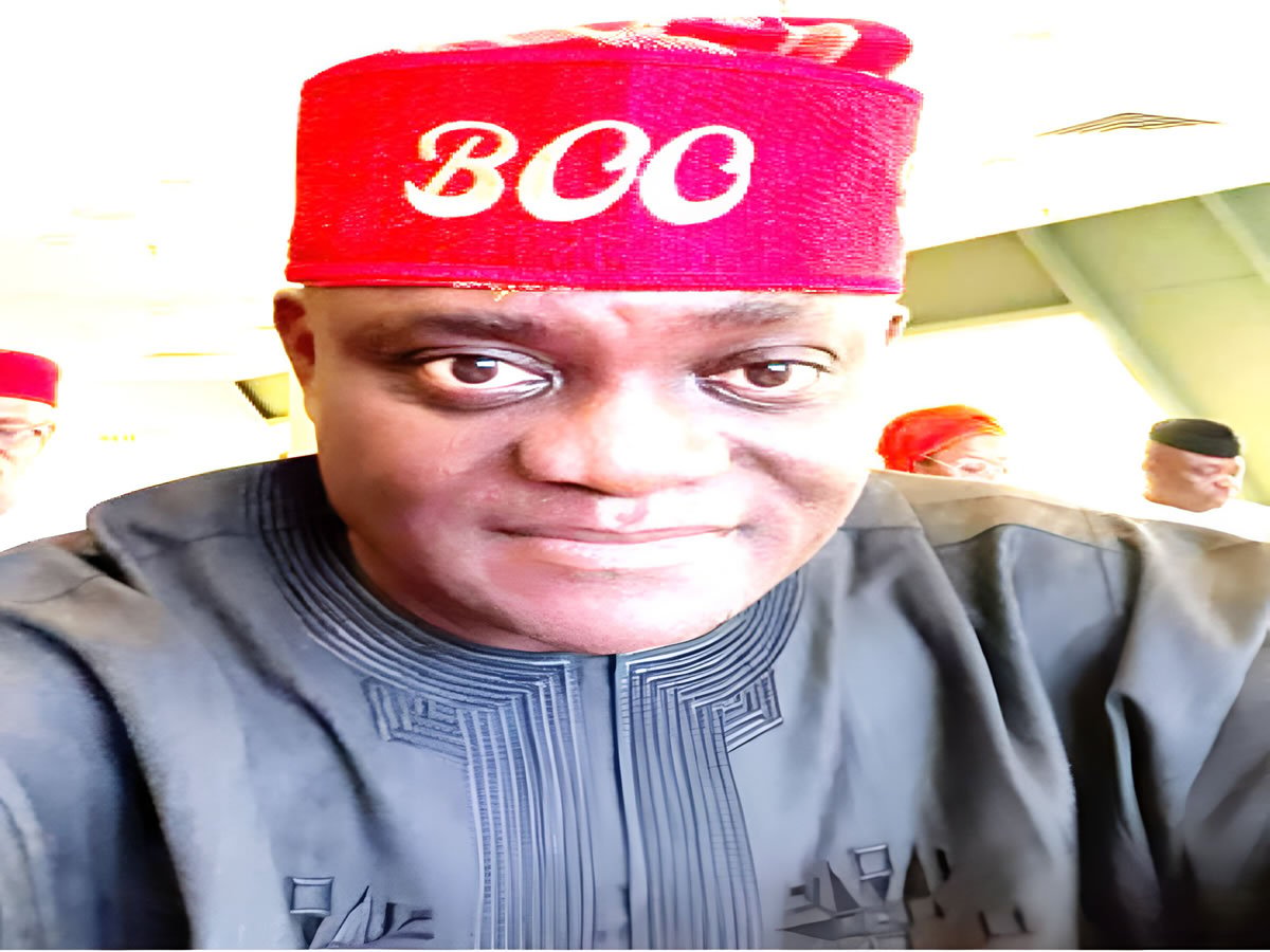 Mis à jour: PDP souhaite que le tribunal ordonne le retrait d'Oluwole Oke, remboursement des salaires, indemnités