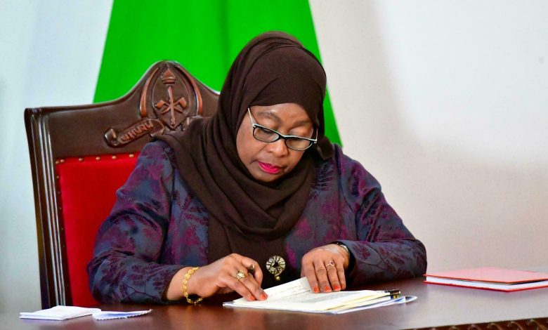 Samia nomme le nouveau commissaire de la NCAA, directeur général du PSSF