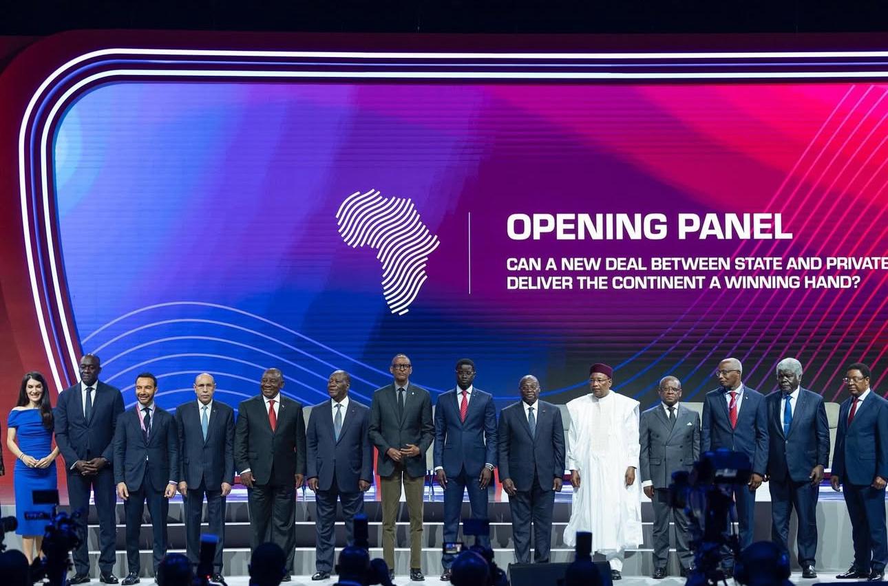 Tanzania PM rejoint le forum des PDG pour relever les défis majeurs auxquels l'Afrique est confrontée