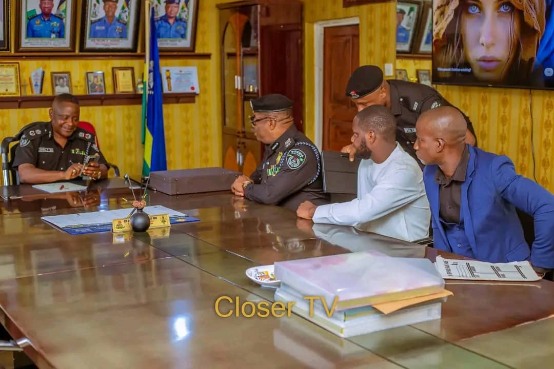 FG inspecte le National Cybercrime Center à Bayelsa