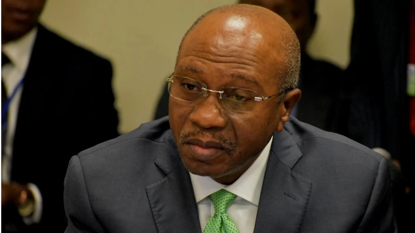 Fraude présumée de 4,5 milliards de dollars: Emefiele cherche un examen médico-légal des chats WhatsApp