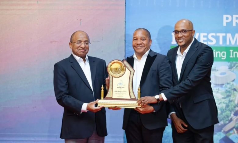 Le Dr Mwinyi a récompensé pour la promotion des investissements dans Zanzibar.