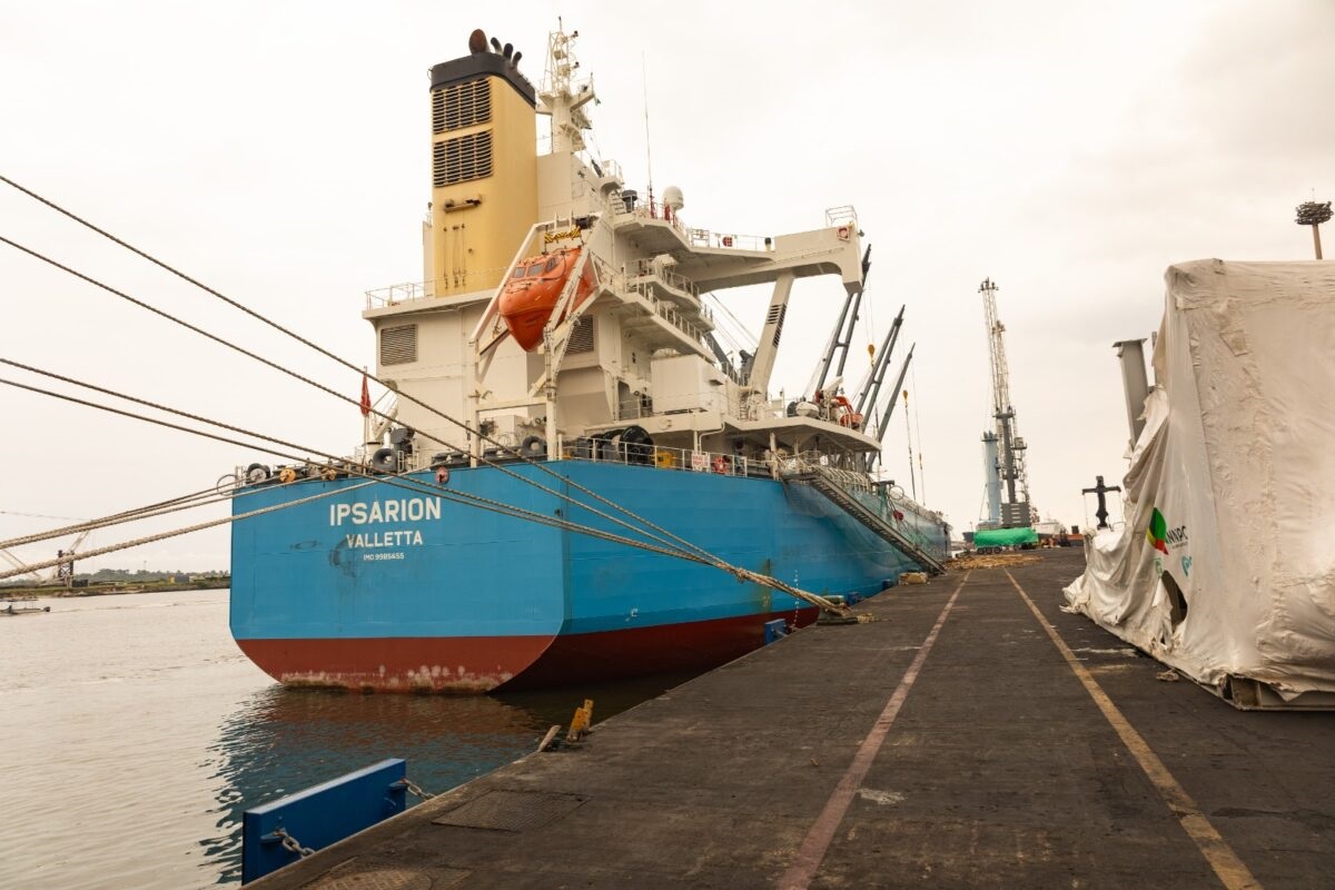 Ports & Cargo accueillent le plus grand navire général-cargo au terminal