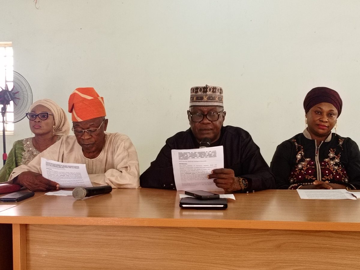 Tinubu, ministres pour assister à l'élection du président de New Naccima à Kwara