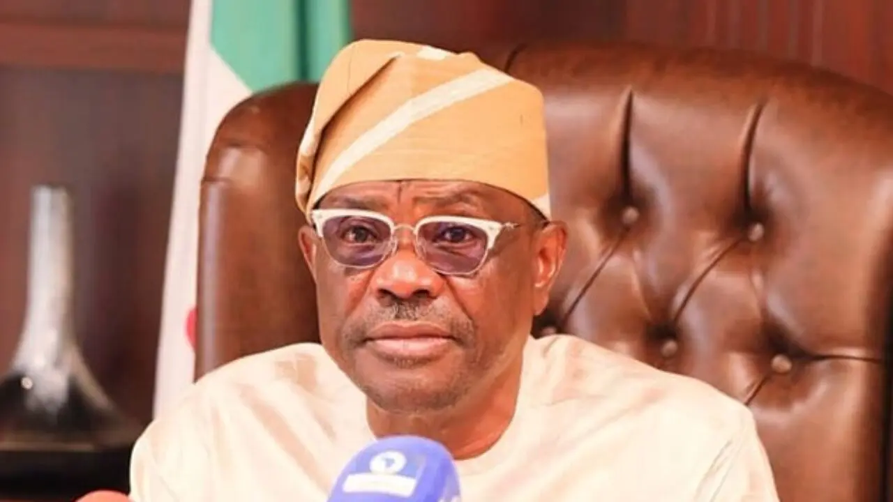 Wike nous salue Docteur pour avoir lancé le premier centre de perfusion ambulatoire à Abuja