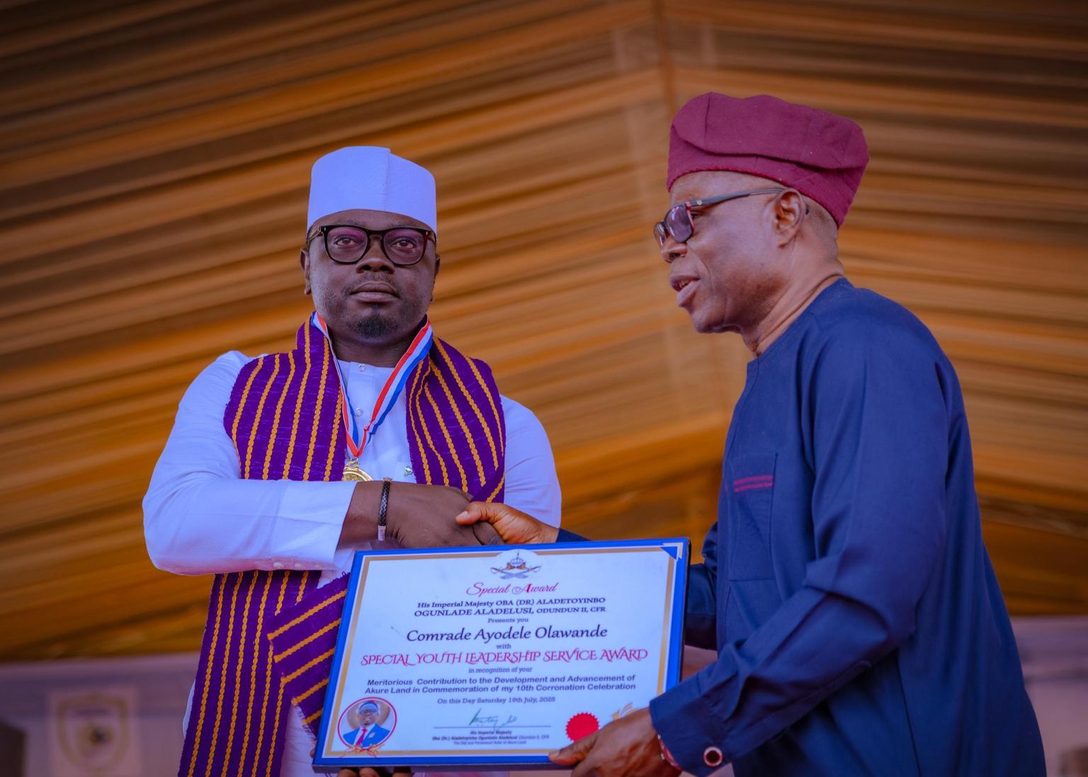 10e anniversaire: contribuer positivement au devt d'Akure - Deji charge les indigènes