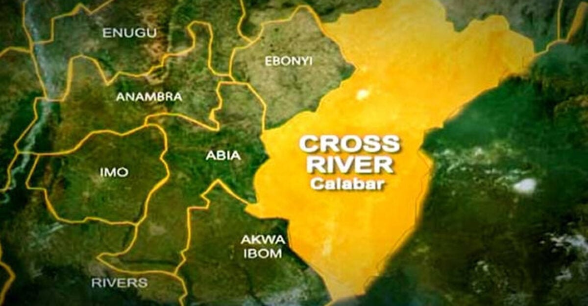 Cross River Govt, Air Force approfondis les liens pour la sécurité de l'État