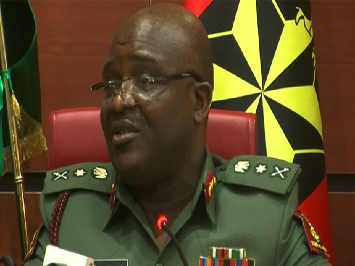 Formation militaire pour les Nigérians - Tribune en ligne