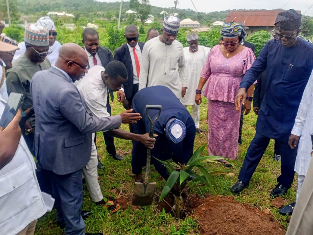 L'assemblage Kogi lance l'initiative de plantation d'arbres pour lutter contre le changement climatique