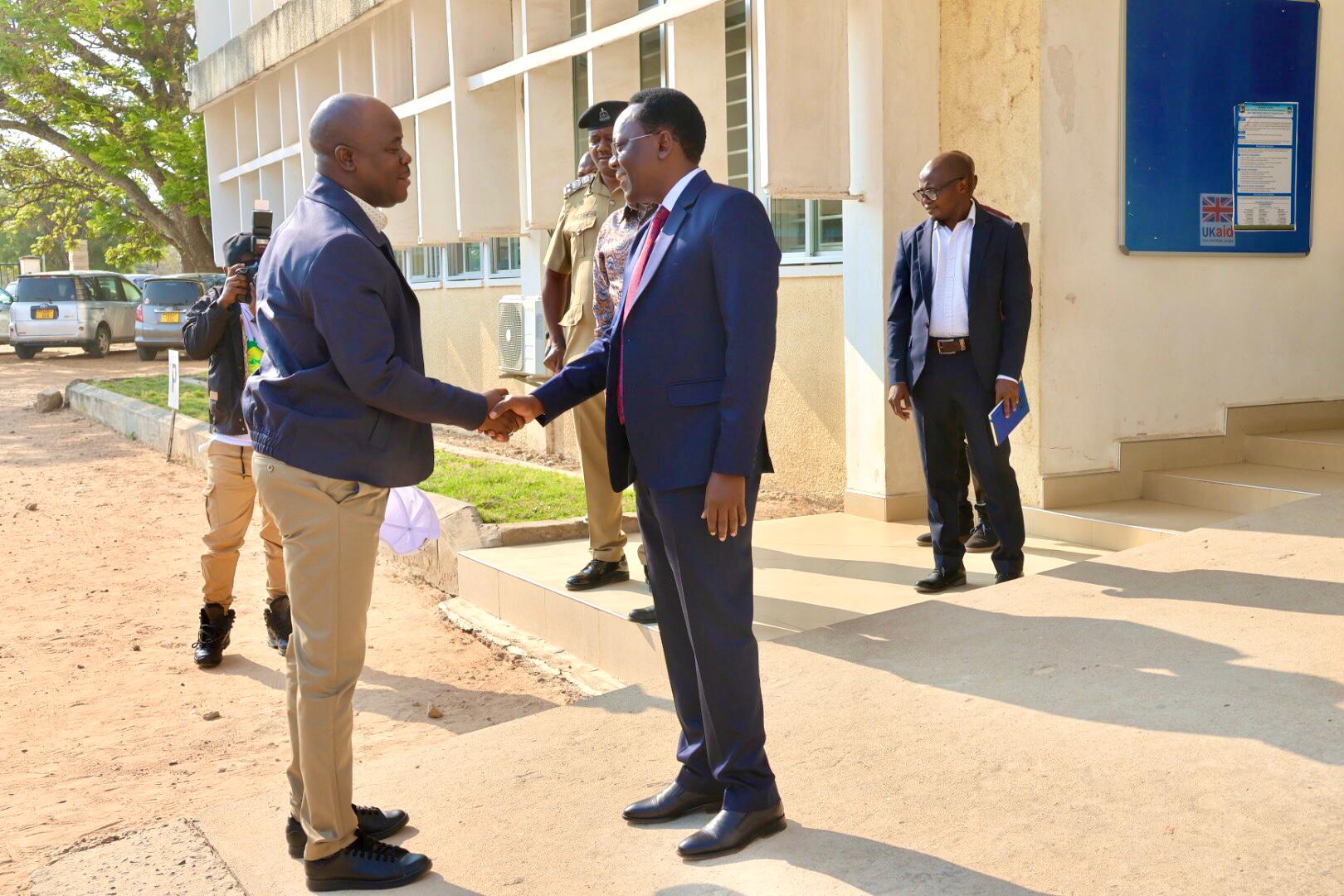 Le ministre Aweso ordonne l'achèvement de 143BN / - Tabora Water Project