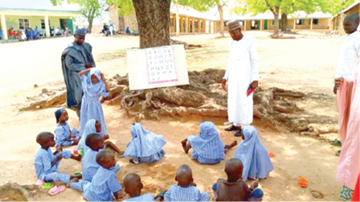 Le renouveau de l'éducation de Zulum offre l'espoir des communautés post-conflit à Borno