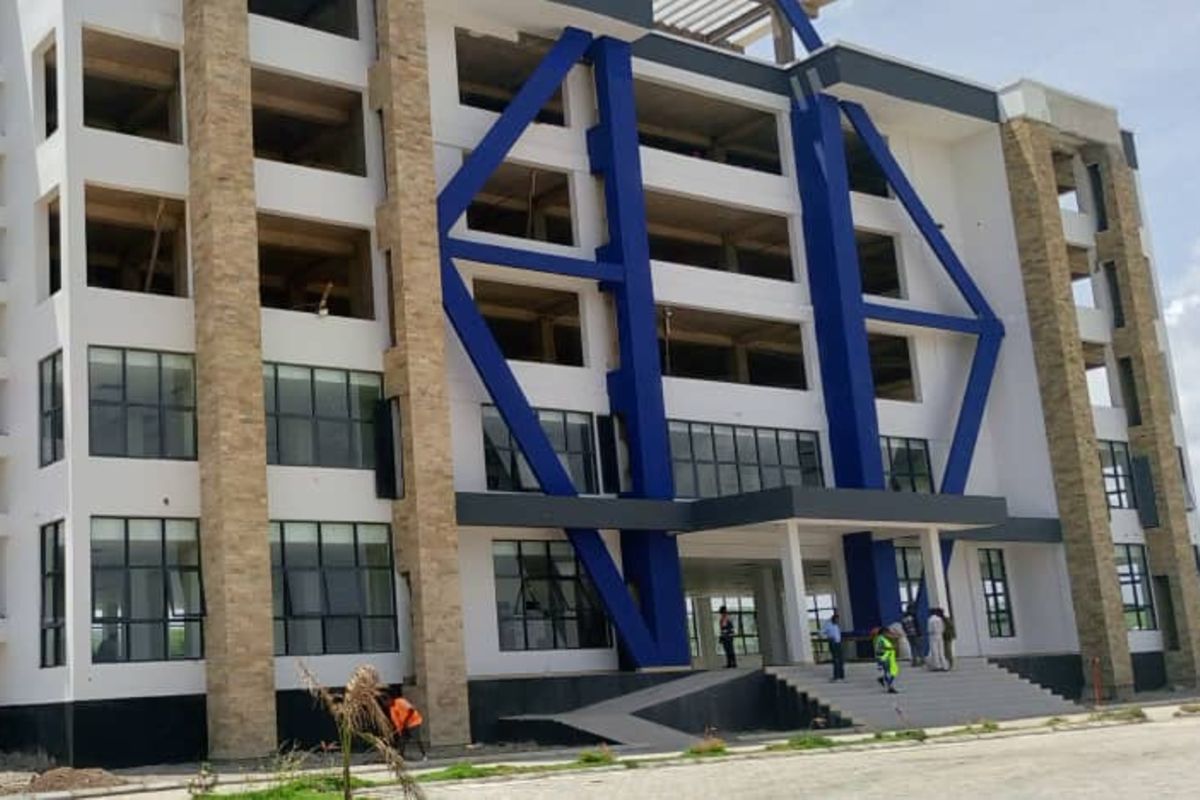 Mirereni a ordonné de terminer le marché tanzanite d'ici le 15 septembre