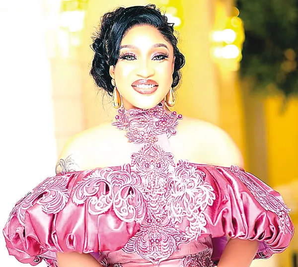 Tonto Dikeh on I’m just a woman growing glowing