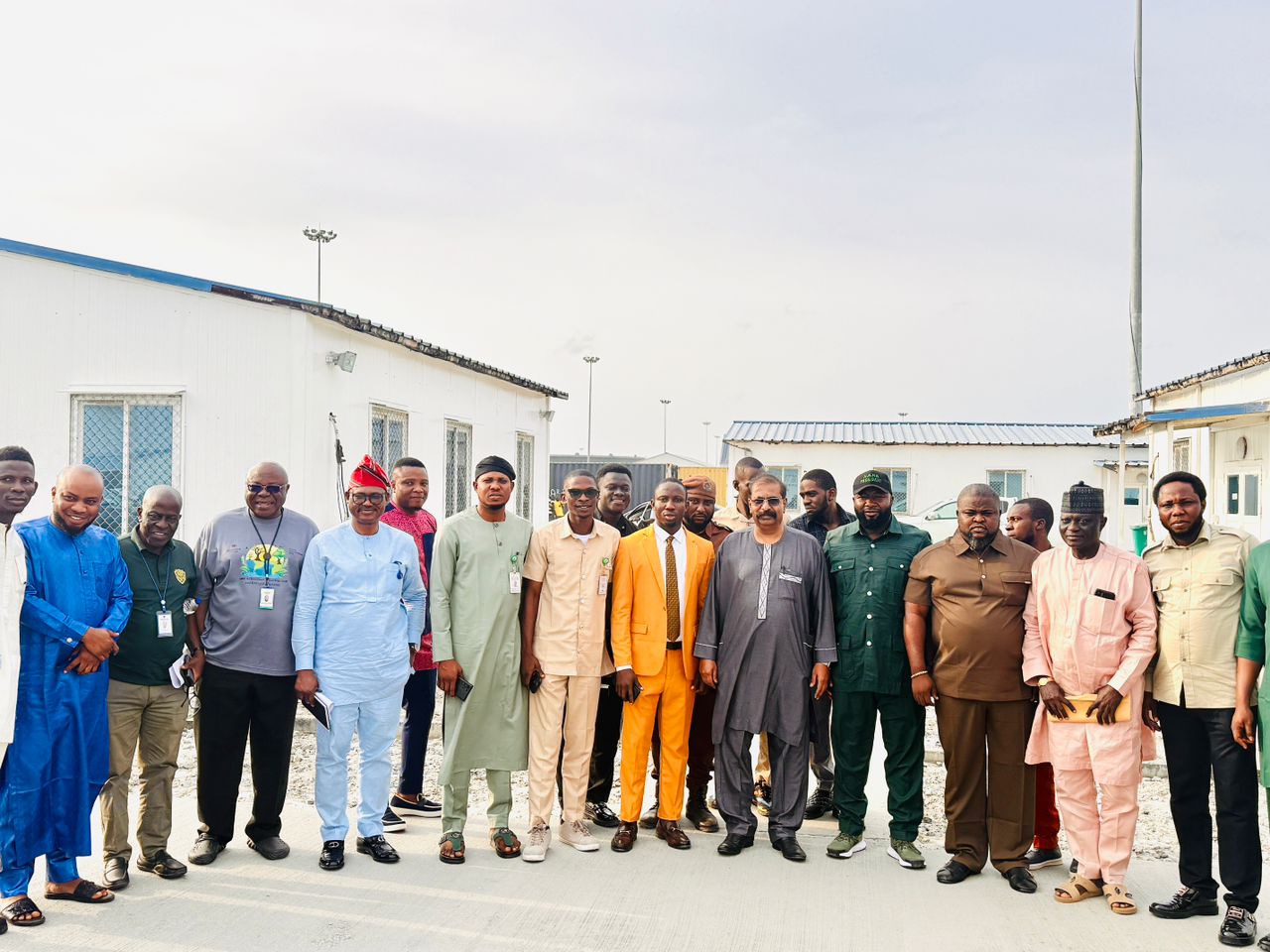 leaders of the students body and mgt of Dangote
