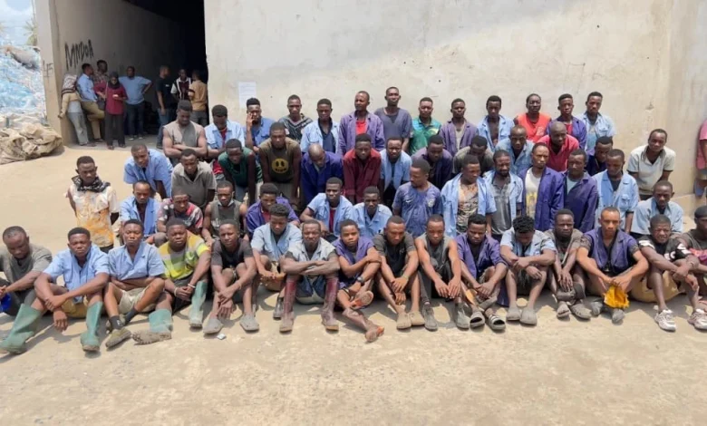 43 Malawiens Arrretés verser oirir travaillé illégalation à dar