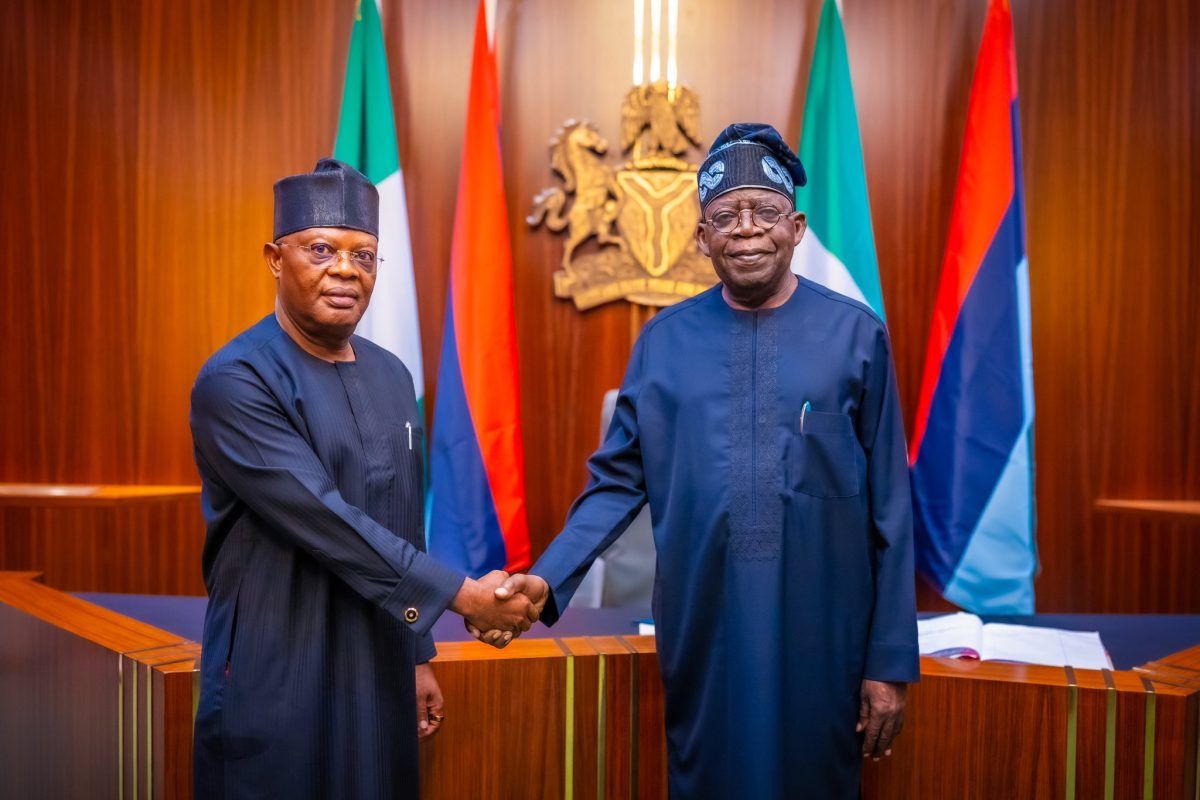 Just In: Tinubu Souvient l'administrateur de Rivers Ibas à Aso Villa