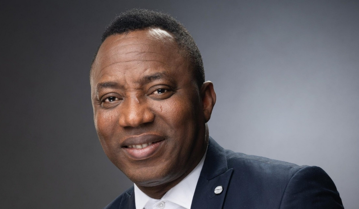 Les se dresse de non-service Sowore dans la Mise en accusation de sowore dans le cas de diffamation de tinubu