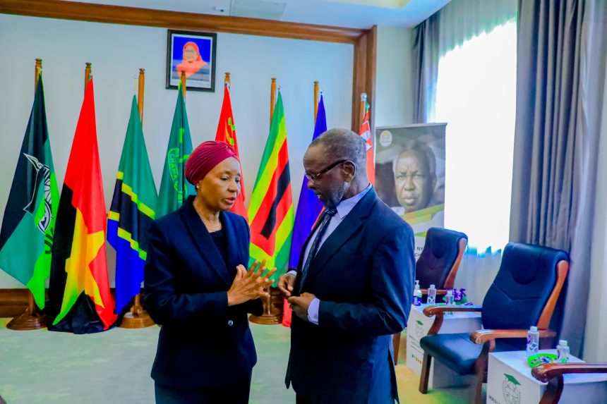 Migiro lance PhD, programme de maîtrise à l'école Nyerere
